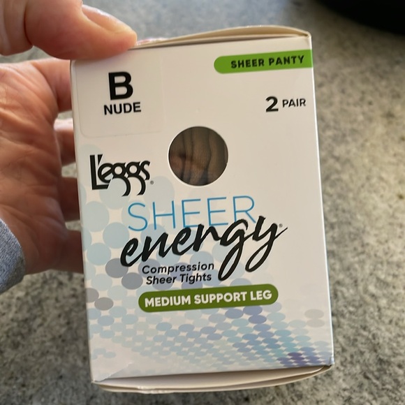 Legs, sheer energy compression sheer tights with medium support leg - Picture 6 of 7